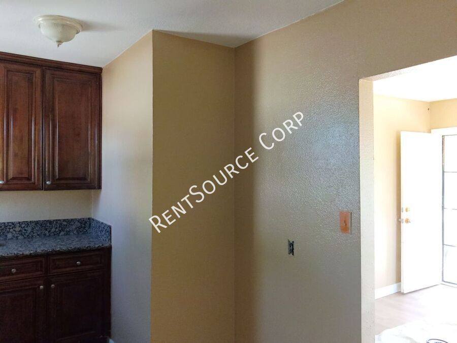 House for rent at 16735 Union St, Victorville, CA 92395