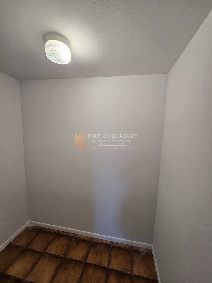 House for rent at 1307 W Thomas Rd, Phoenix, AZ 85013