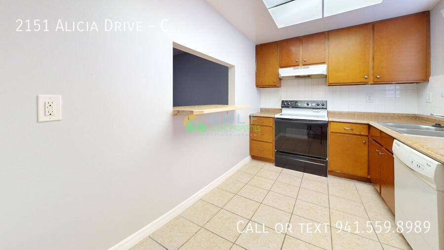 Townhouse for rent at 2151 Alicia Dr #C, Clearwater, FL 33763