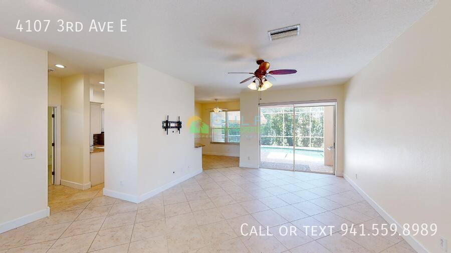 House for rent at 4107 3rd Ave E, Bradenton, FL 34208