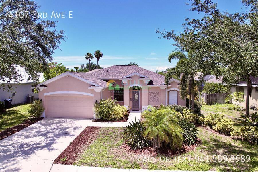 House for rent at 4107 3rd Ave E, Bradenton, FL 34208
