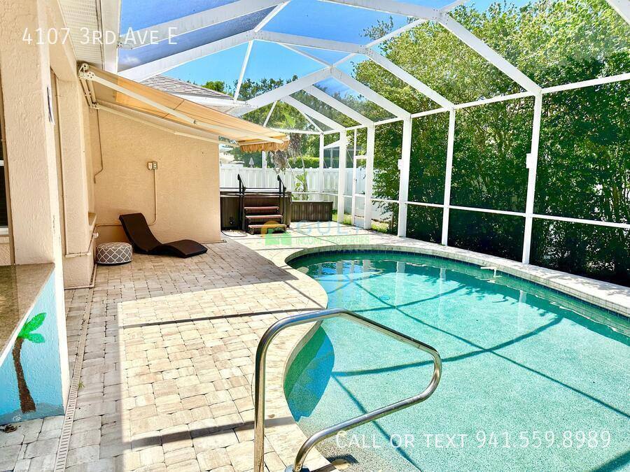 House for rent at 4107 3rd Ave E, Bradenton, FL 34208