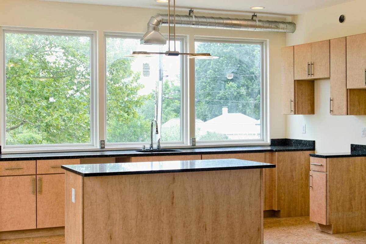 Apartment for rent at 1050 Druid Ave, Charlottesville, VA 22902