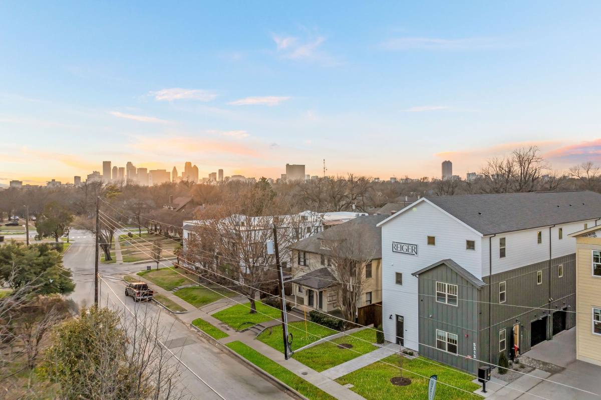 Apartment for rent at 5313 Reiger Ave, Dallas, TX 75214