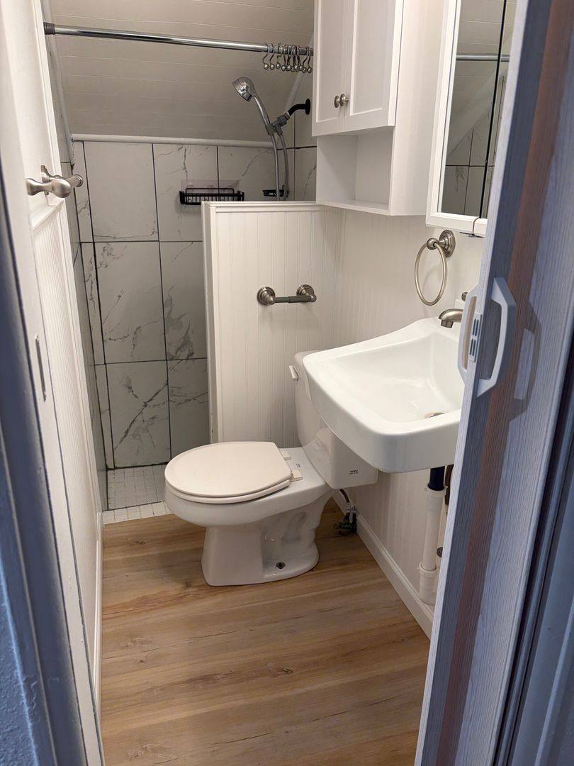 Townhouse for rent at 1104 E 4th St, Newberg, OR 97132
