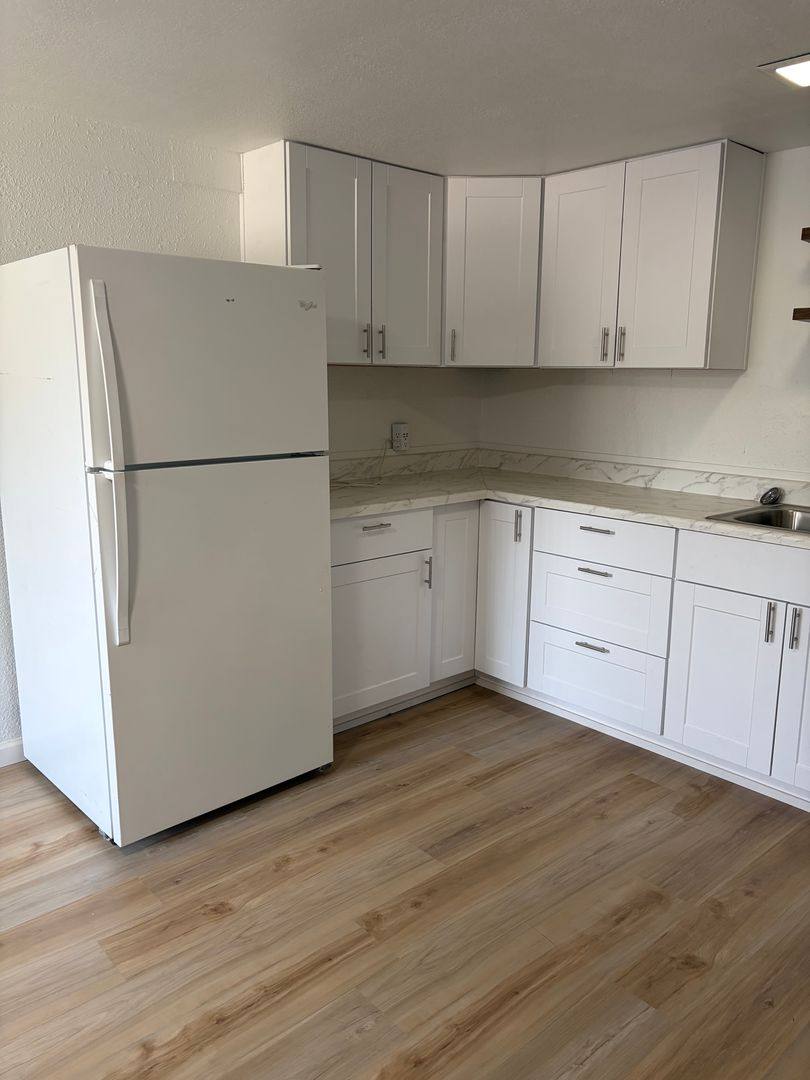 Townhouse for rent at 1104 E 4th St, Newberg, OR 97132