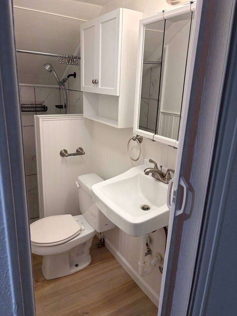 Townhouse for rent at 1104 E 4th St, Newberg, OR 97132