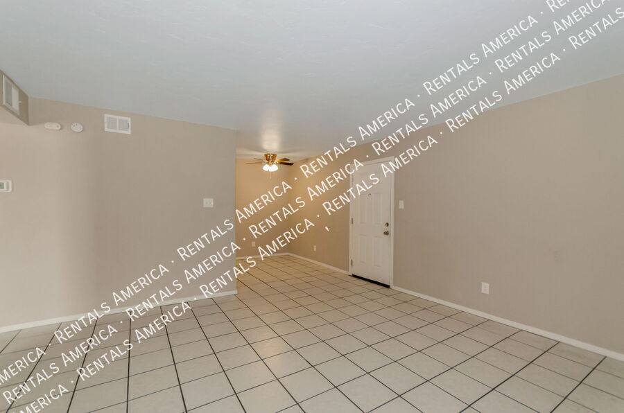 Condo for rent at 6351 N Barcelona Court #817, Tucson, AZ 85704