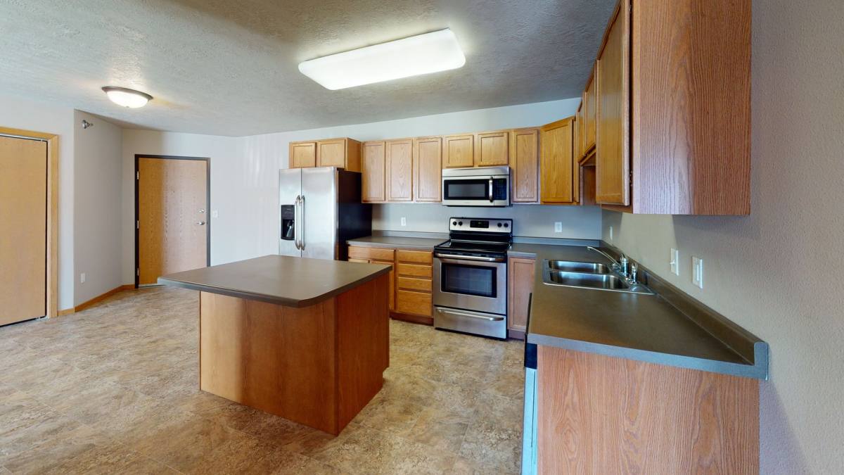 Apartment for rent at 2100 33rd St NW, Minot, ND 58703