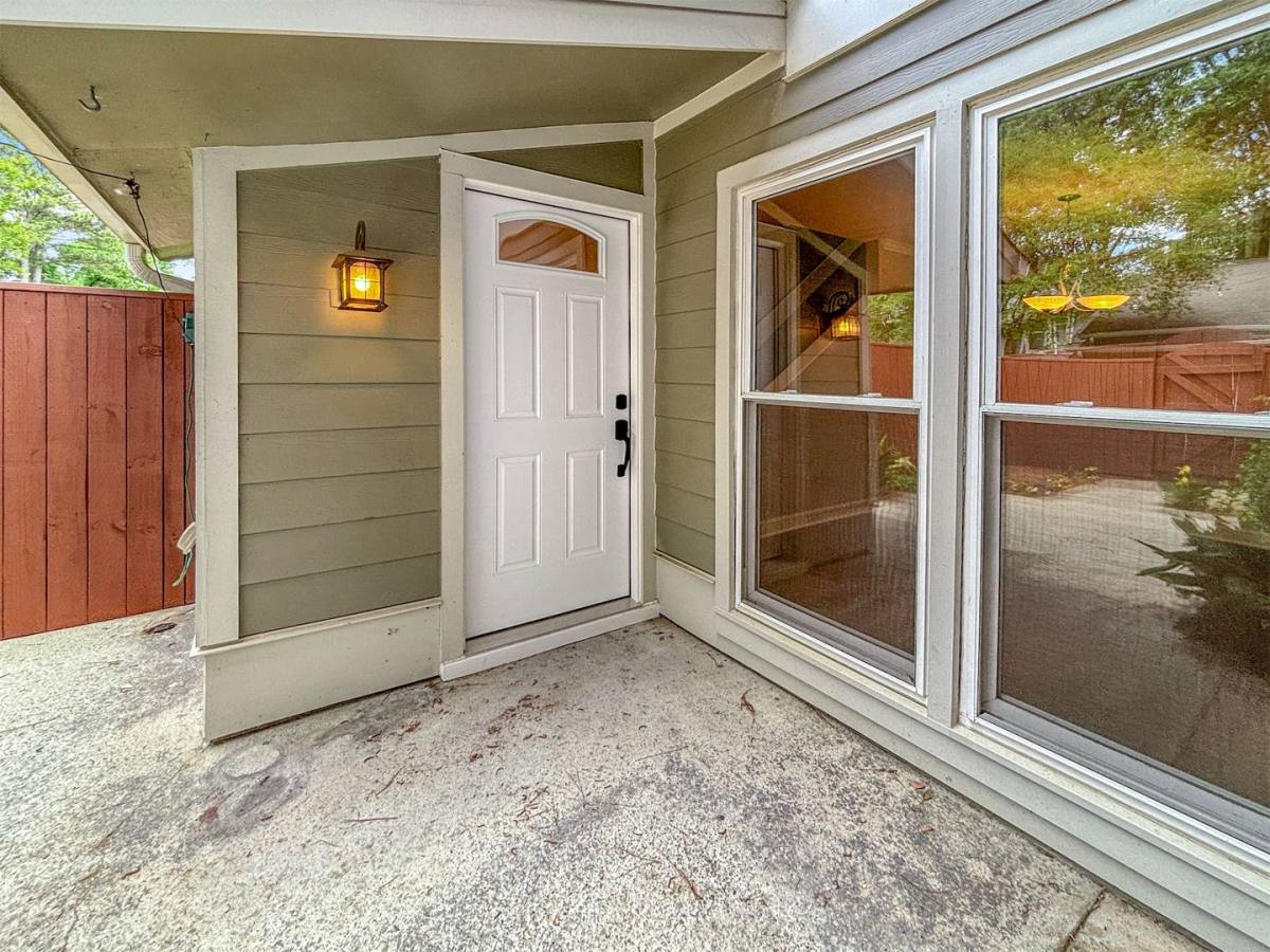 Condo for rent at 5030 Meadow Lane, Marietta, GA 30068