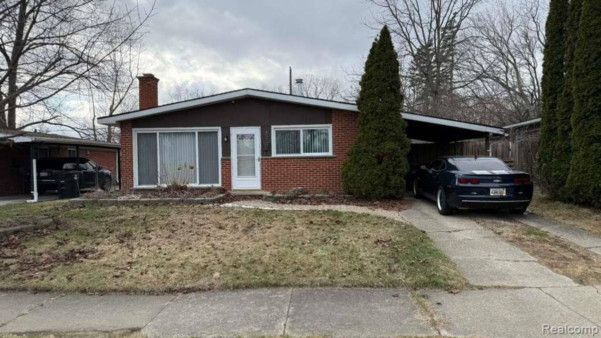 House for rent at 7457 Harrison St, Westland, MI 48185