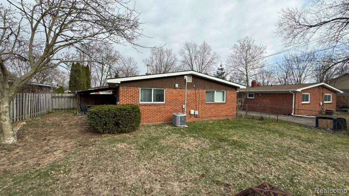 House for rent at 7457 Harrison St, Westland, MI 48185