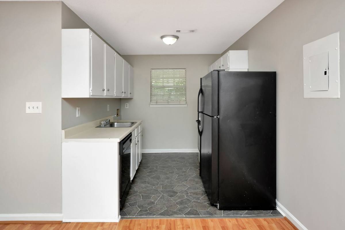 Apartment for rent at 1504 21st Way S, Birmingham, AL 35205