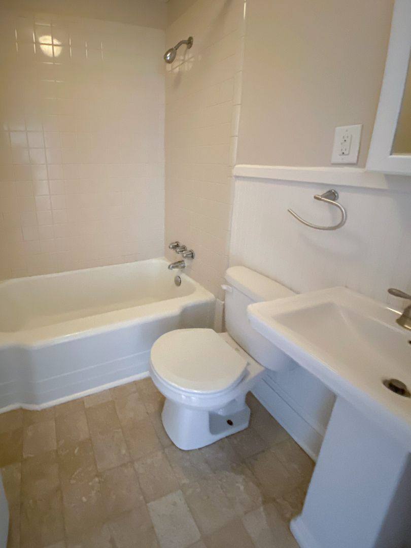 House for rent at 106 Stinson St, Chapel Hill, NC 27516