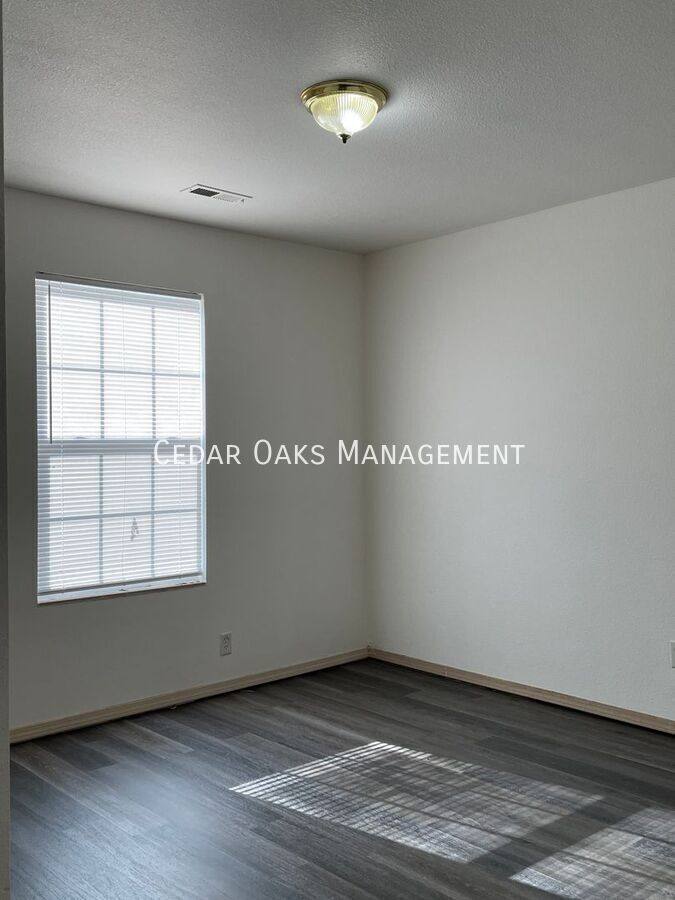 Apartment for rent at 111 Josie Place #B, Springdale, AR 72764