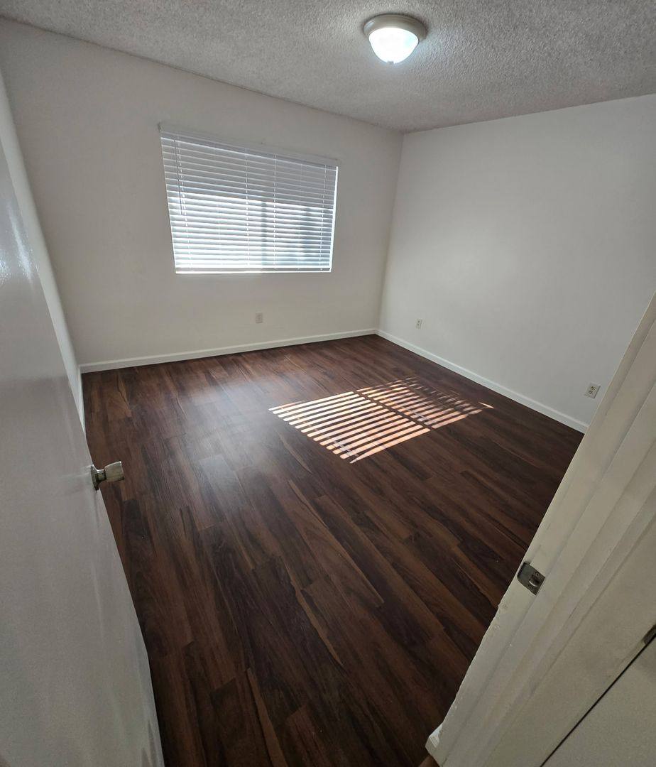 Apartment for rent at 722 Franklin Lane, Vista, CA 92083