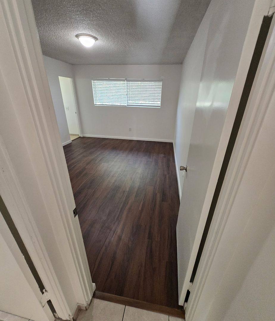 Apartment for rent at 722 Franklin Lane, Vista, CA 92083