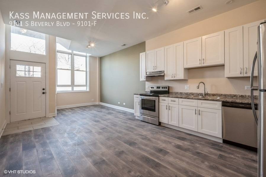 Apartment for rent at 9101 S Beverly Blvd #F, Chicago, IL 60620