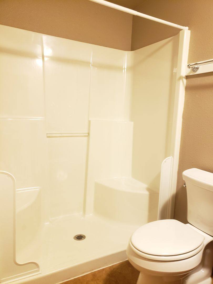 Apartment for rent at 551 E 14th Ave, Eugene, OR 97401
