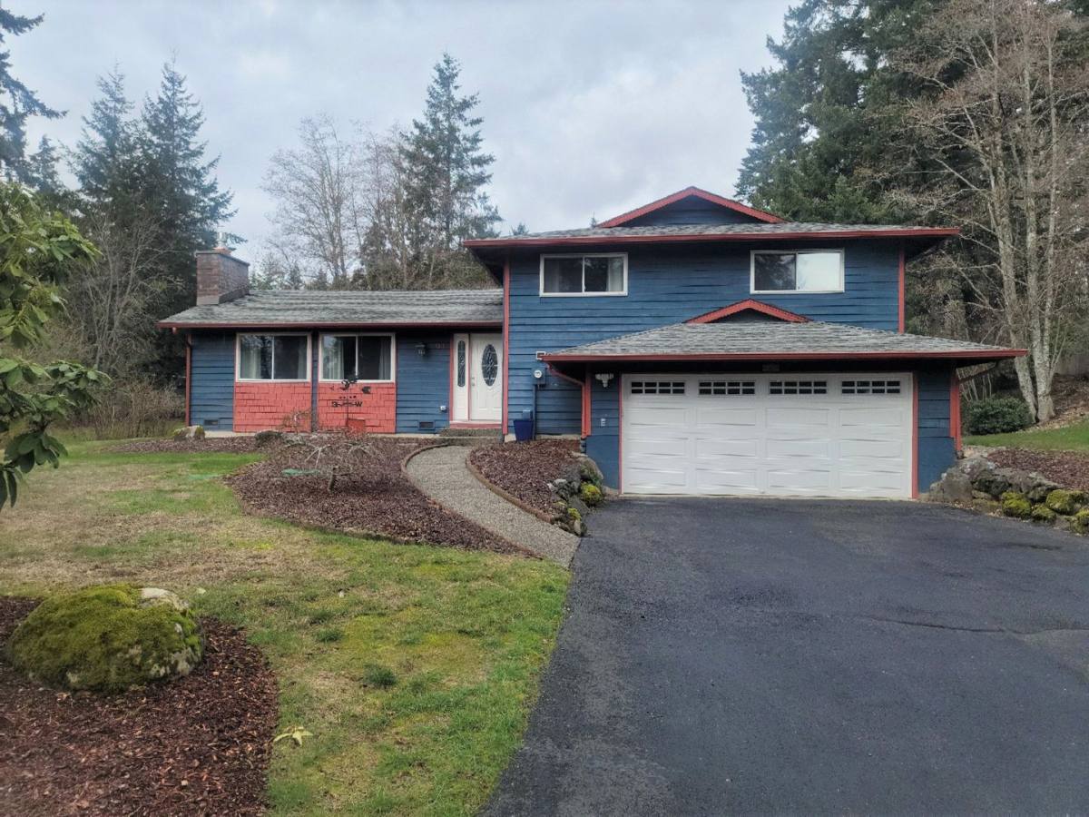 House for rent at 91 NE View Ridge Dr, Belfair, WA 98528