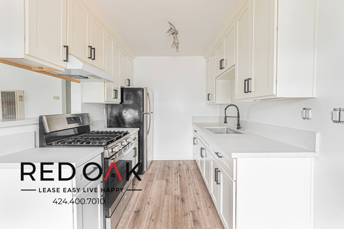 Condo for rent at 12460 Lakewood Blvd #10, Downey, CA 90242