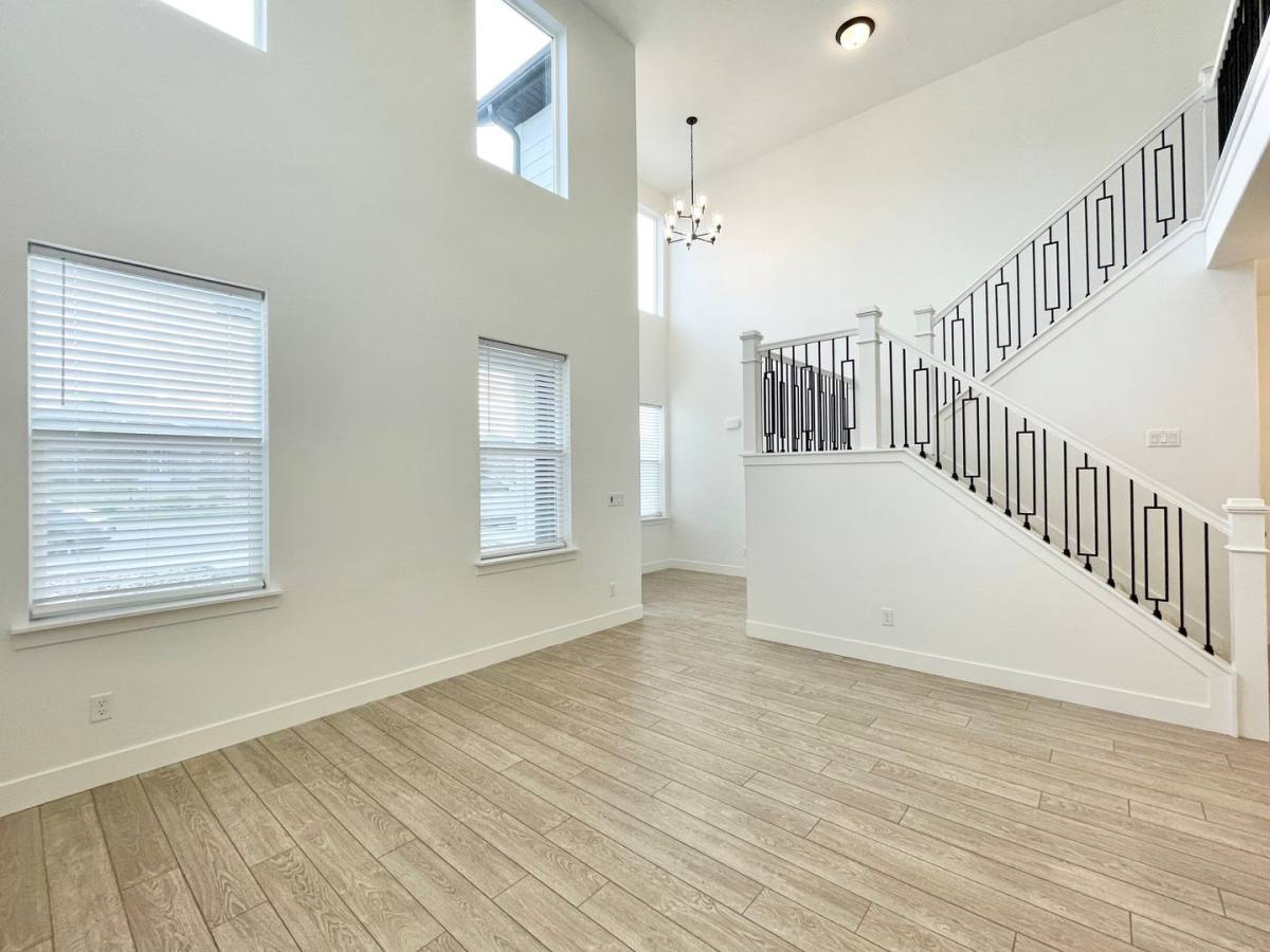 Townhouse for rent at 13983 S Middle Ridge Lane, Herriman, UT 84096