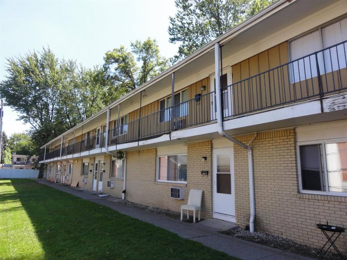 Apartment for rent at 2255 W Laskey Rd, Toledo, OH 43613