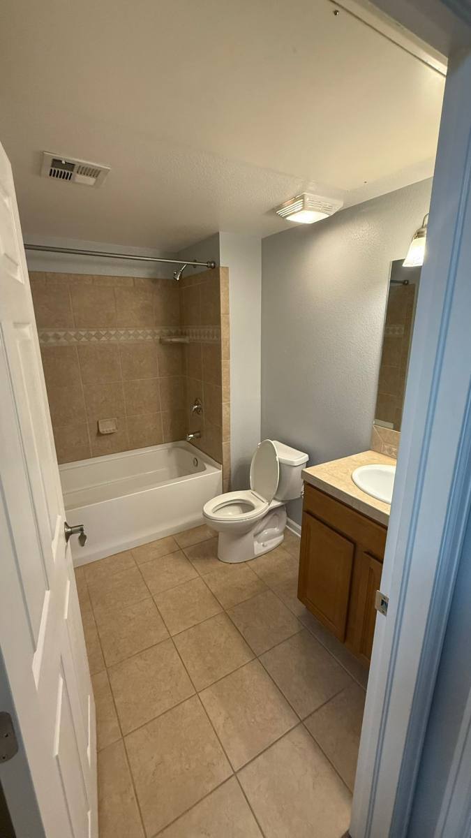 Apartment for rent at 1212 Walnut Ave, Grand Junction, CO 81501