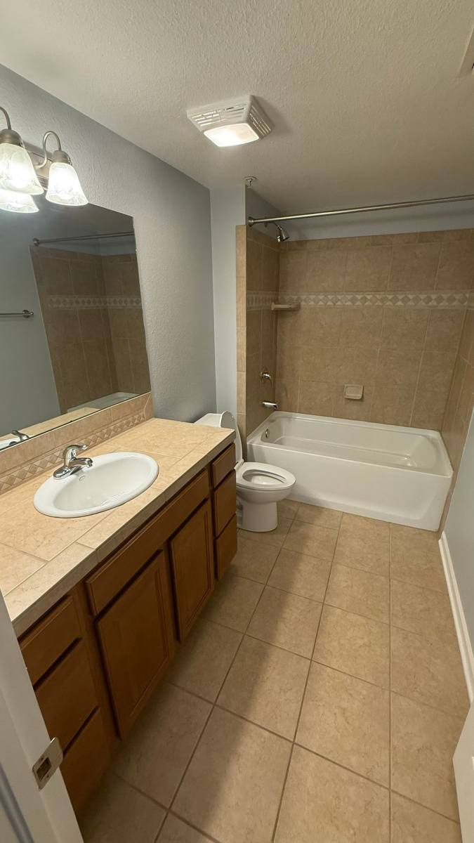 Apartment for rent at 1212 Walnut Ave, Grand Junction, CO 81501