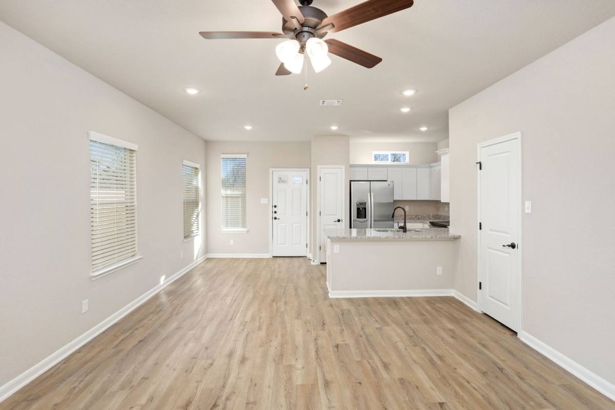 Townhouse for rent at 815 Soria Place, San Antonio, TX 78223