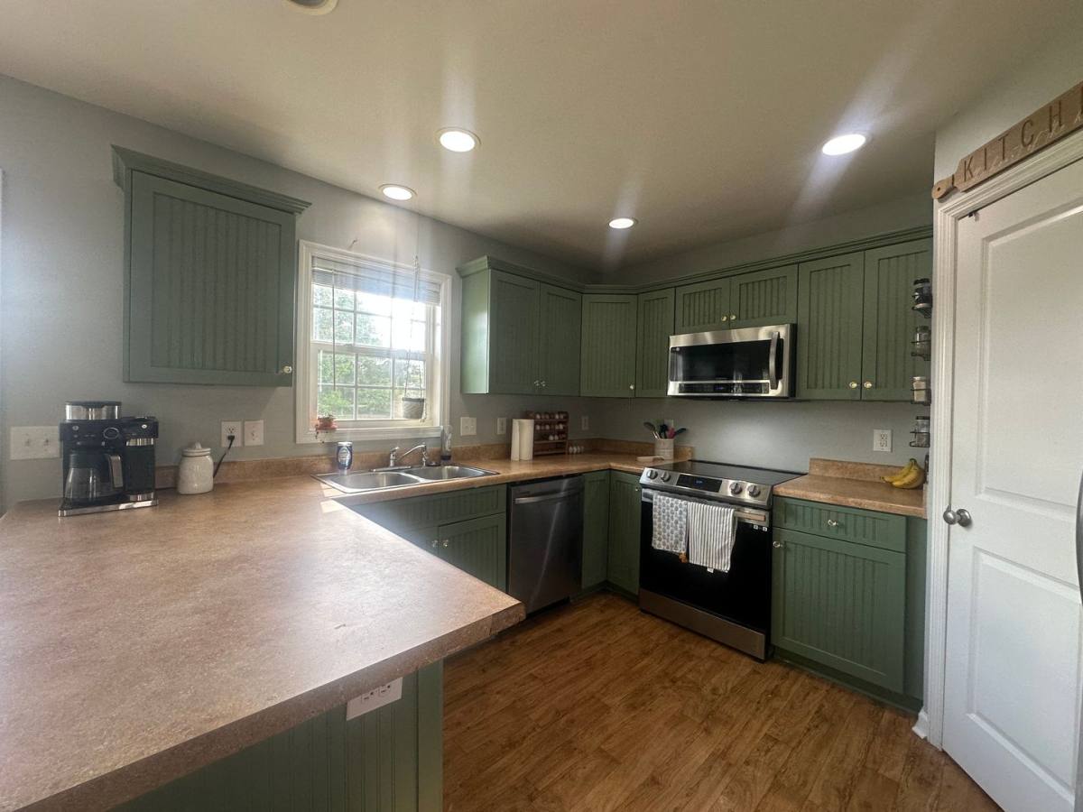 House for rent at 110 Killis Blvd, Richlands, NC 28574