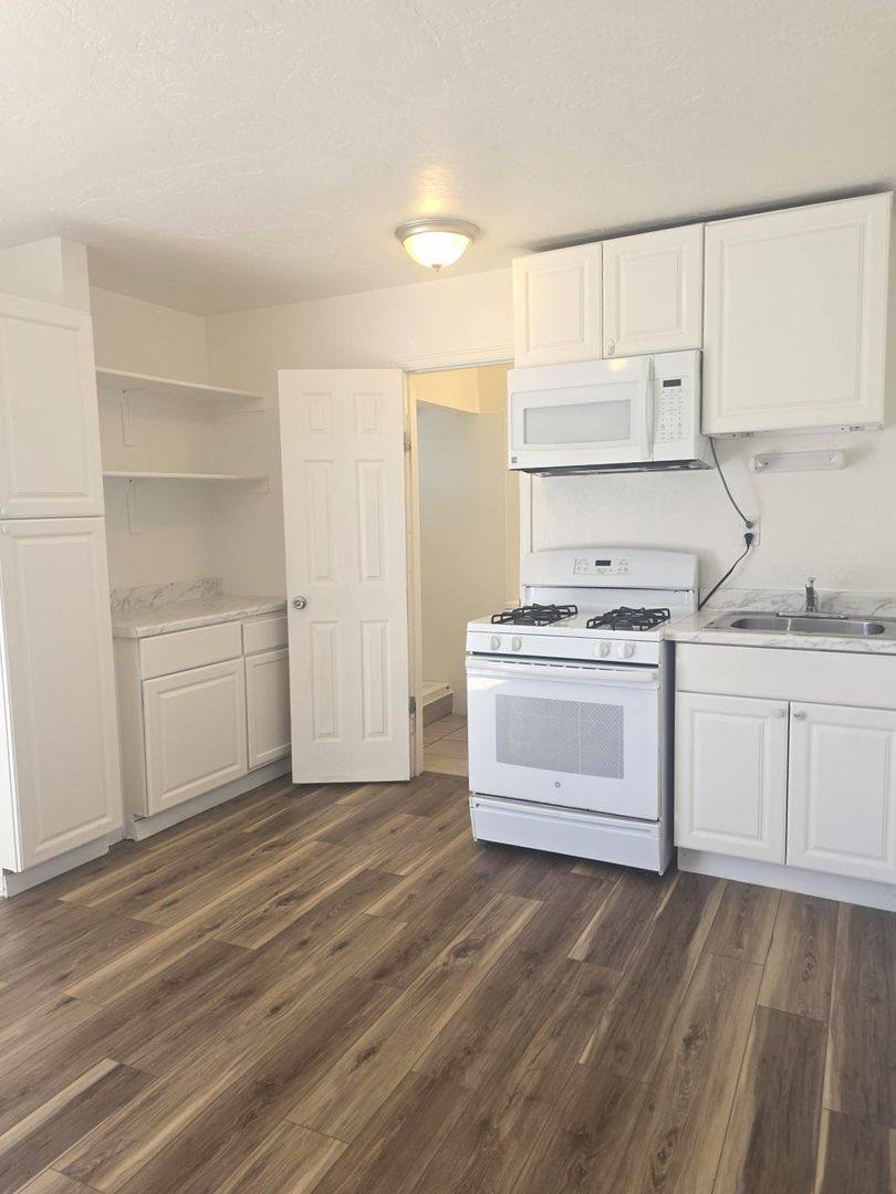 Apartment for rent at 125 S 11th St, Grand Junction, CO 81501