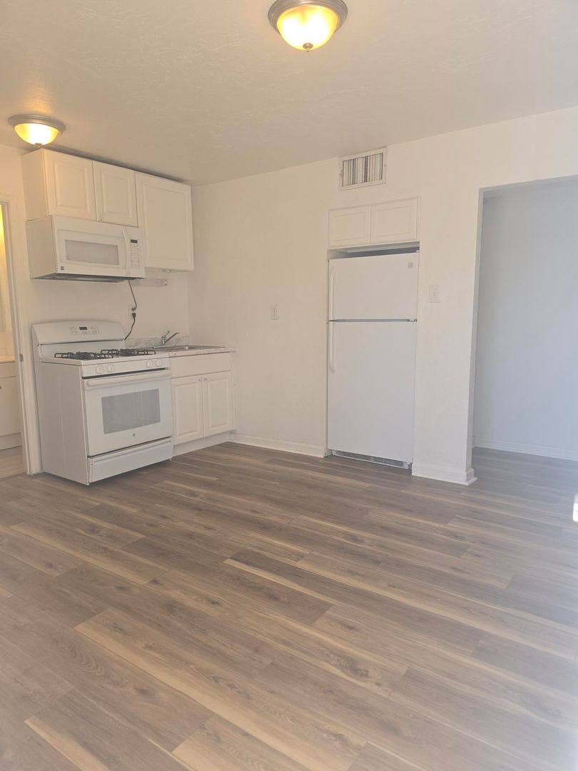Apartment for rent at 125 S 11th St, Grand Junction, CO 81501