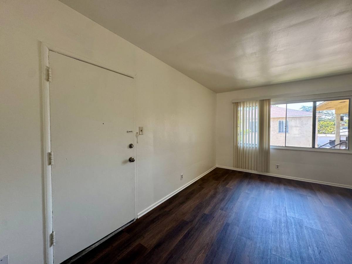 Apartment for rent at 516 E Lomita Ave, Glendale, CA 91205