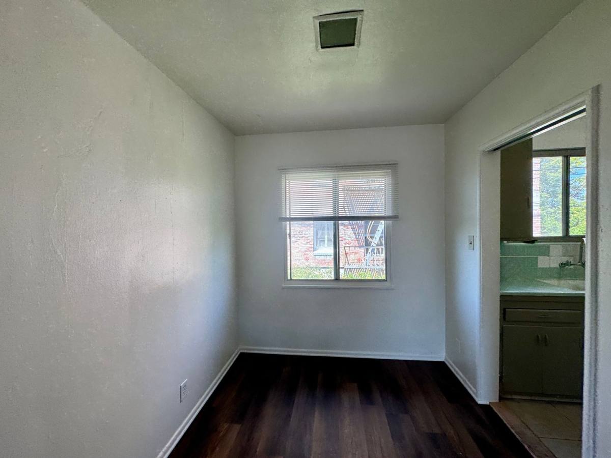 Apartment for rent at 516 E Lomita Ave, Glendale, CA 91205