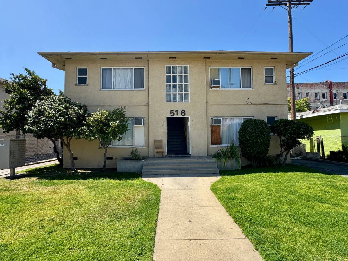 Apartment for rent at 516 E Lomita Ave, Glendale, CA 91205