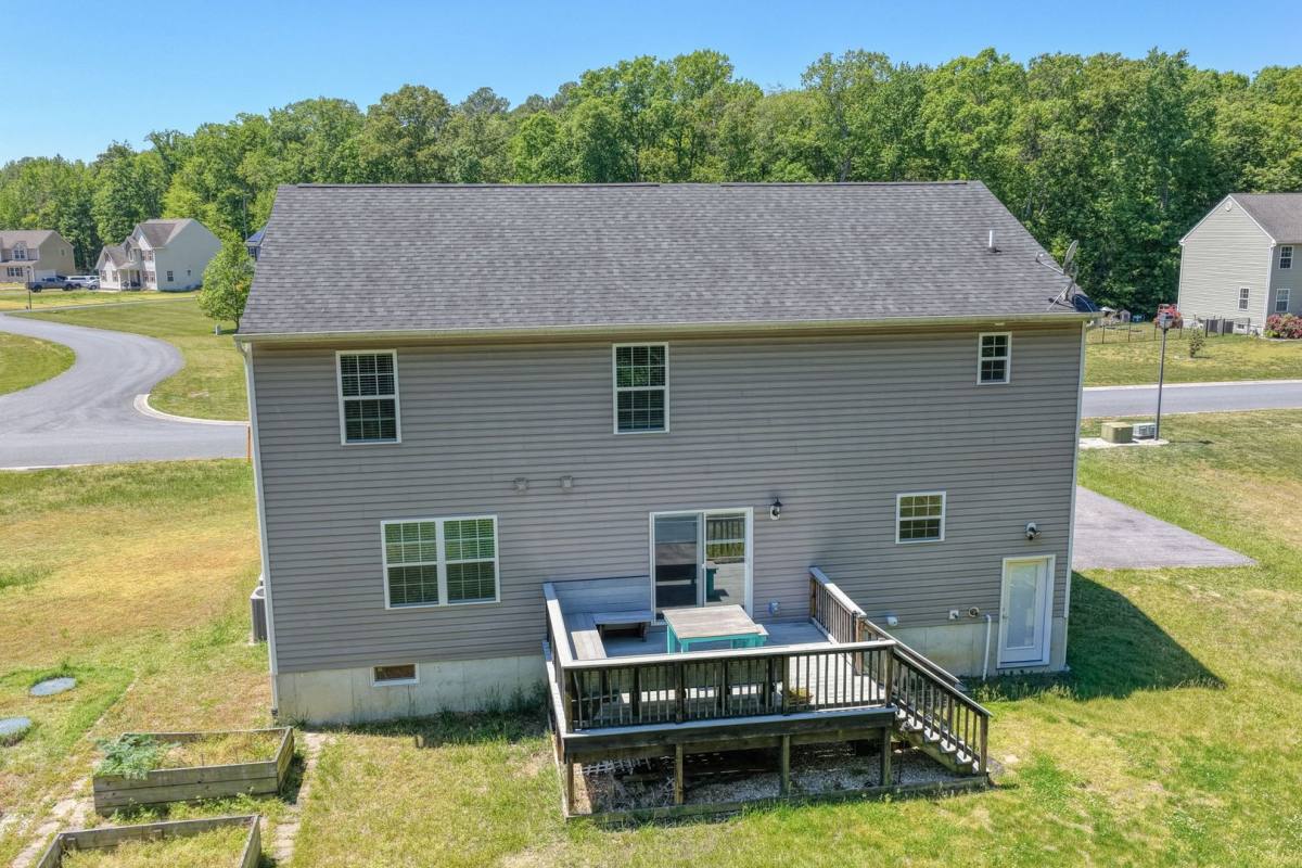 House for rent at 107 Hunters Run Blvd, Felton, DE 19943