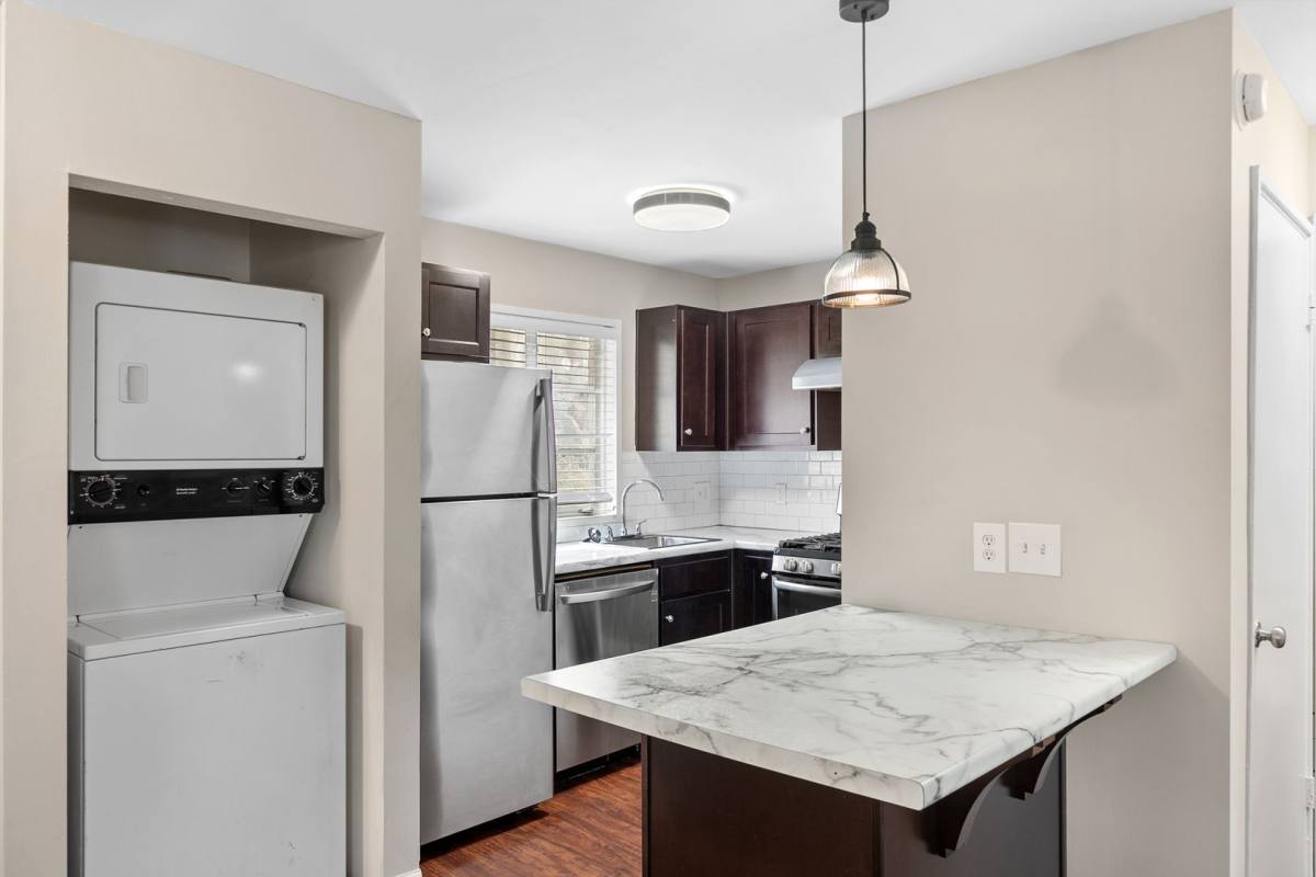 Apartment for rent at 2101 17th Ave S, Birmingham, AL 35205