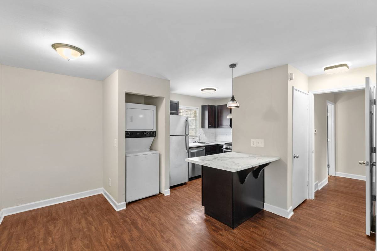 Apartment for rent at 2101 17th Ave S, Birmingham, AL 35205