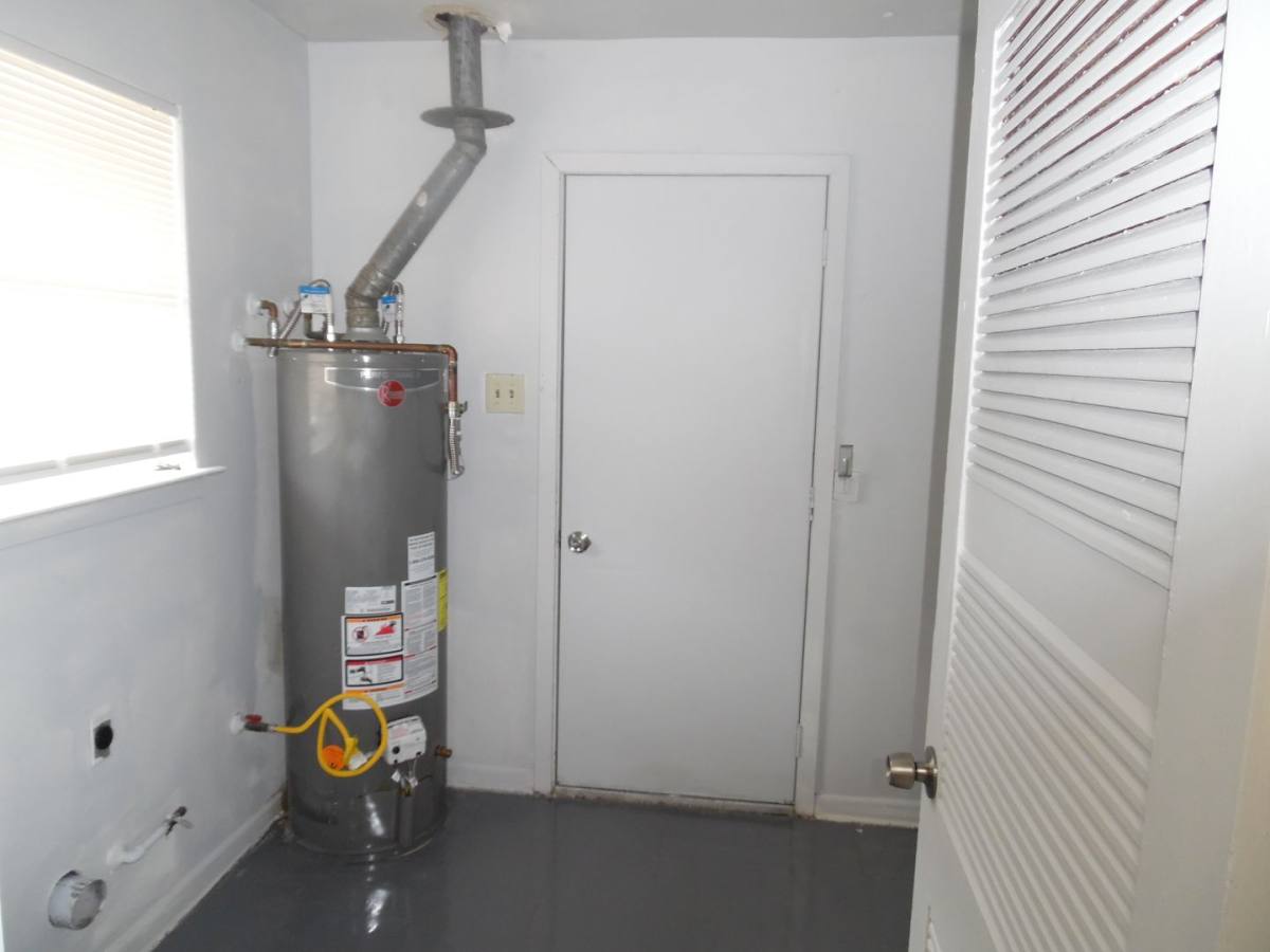 Apartment for rent at 512-514 Oriole St, Metairie, LA 70003