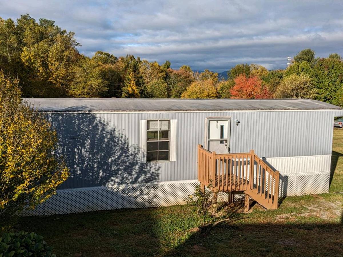 Apartment for rent at 51-65 Cushion Place, Fletcher, NC 28732