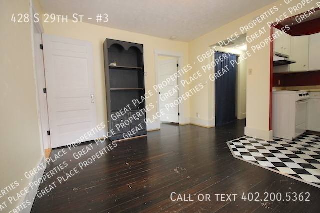 Apartment for rent at 428 S 29th St #3, Lincoln, NE 68503