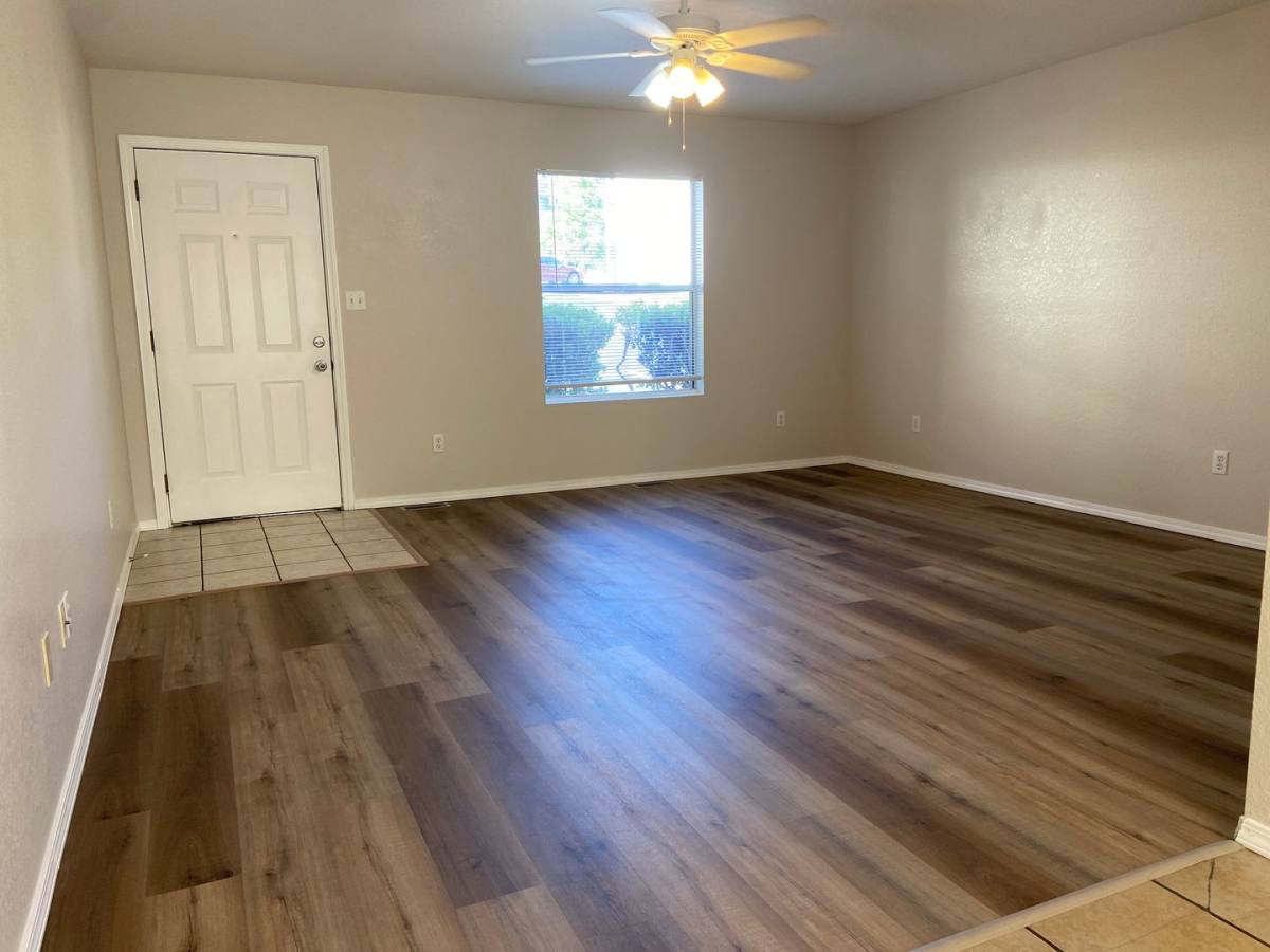 Apartment for rent at 501 Twin Oaks, Kirbyville, MO 65679