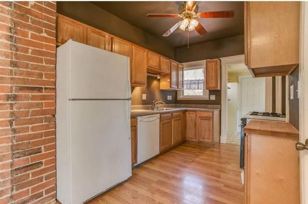 Apartment for rent at 822 E Boulder, Colorado Springs, CO 80903