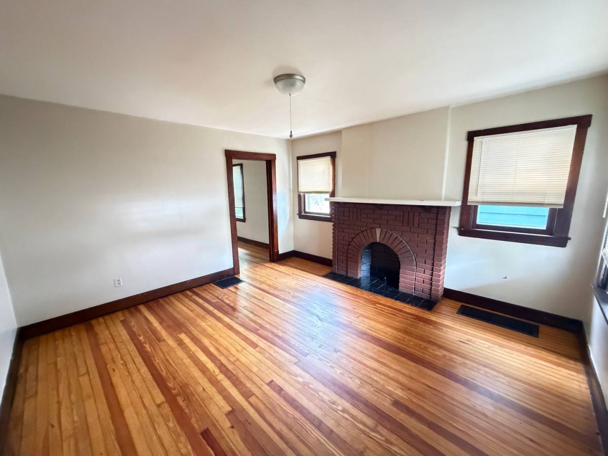 House for rent at 554 Camden Ave, Louisville, KY 40215
