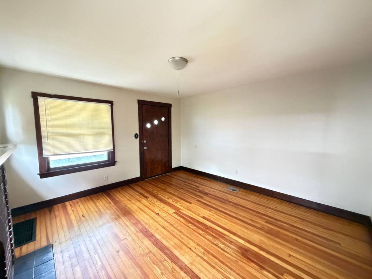 House for rent at 554 Camden Ave, Louisville, KY 40215