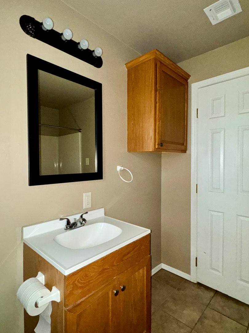 House for rent at 705 5th St, Cache, OK 73527