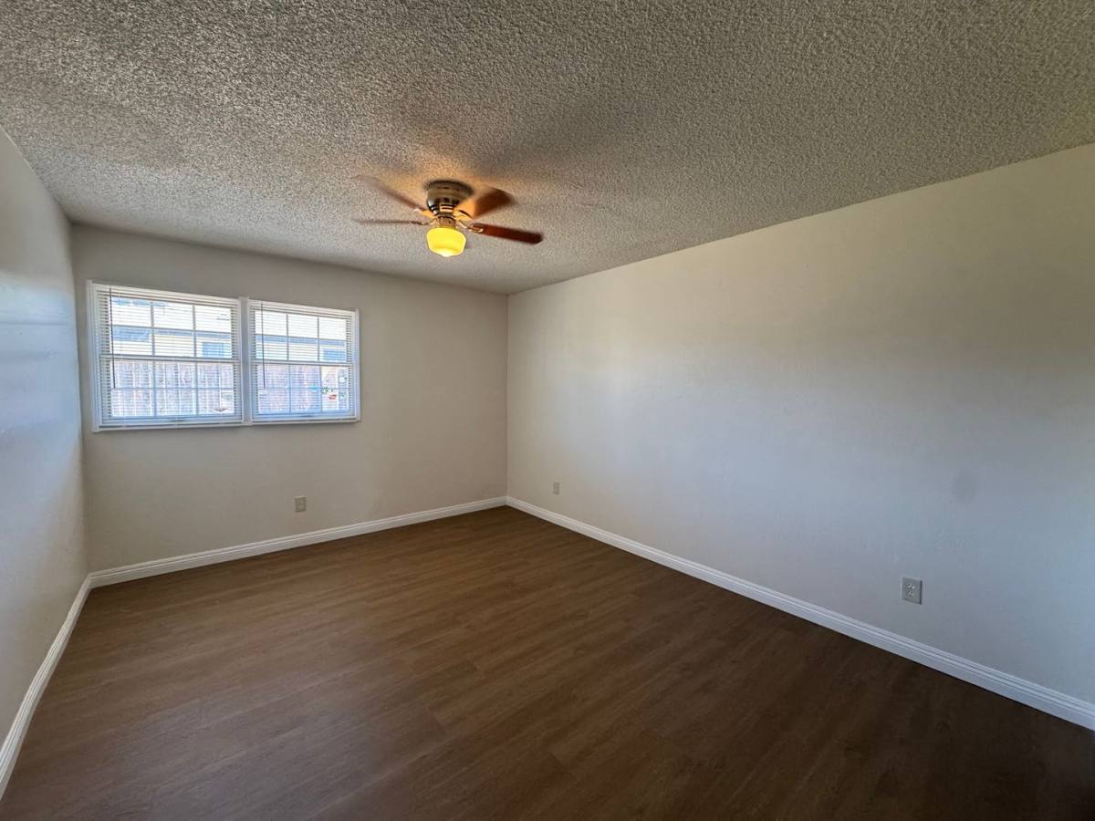 Apartment for rent at 210 Douglas St, Bakersfield, CA 93308