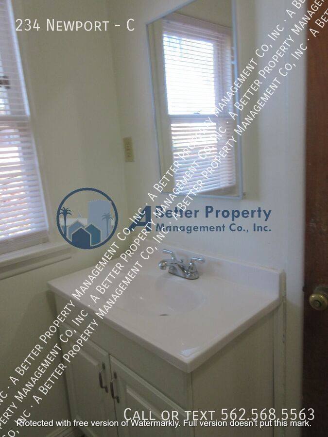 Apartment for rent at 234 Newport #C, Long Beach, CA 90803
