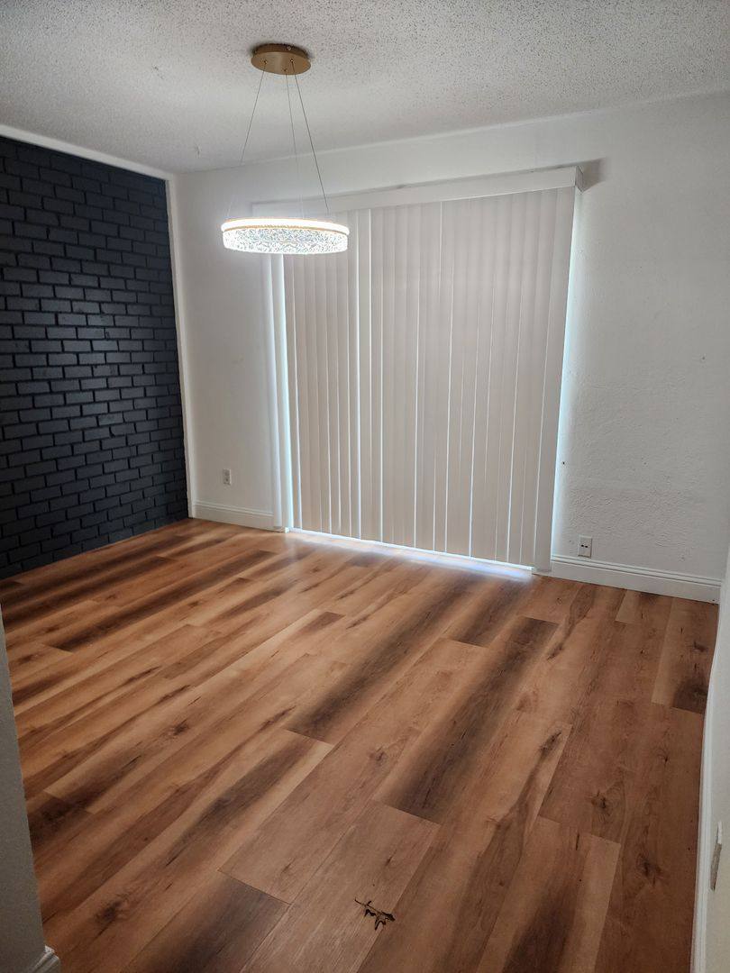 House for rent at 2715 Westgate Dr, Arlington, TX 76015